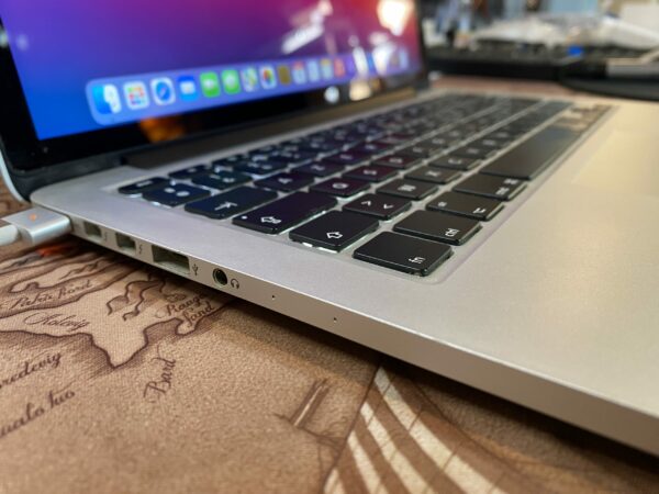 MacBook Pro Retina, 13 pouces, mi-2014 – Image 3