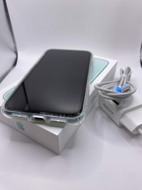 iPhone 11 - Vert – Image 4